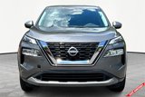 Used 2023 Nissan Rogue SV image 2
