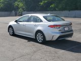 Used 2021 Toyota Corolla LE image 3