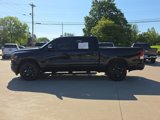 Used 2019 RAM 1500 4x4 Crew Cab image 6