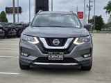 Used 2018 Nissan Rogue SL image 2