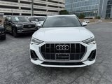 Used 2024 Audi Q3 2.0T Premium image 2