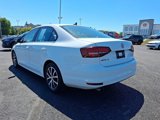 Used 2018 Volkswagen Jetta SE image 4