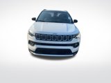 Used 2022 Jeep Compass Limited w/ Sun and Sound Group image 2
