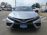 Used 2021 Toyota Camry SE image 2