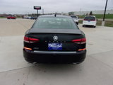 Used 2020 Volkswagen Passat 2.0T R-Line image 4