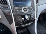 Used 2013 Hyundai Sonata SE w/ Navigation & Sunroof Pkg image 5