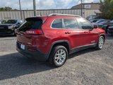 Used 2017 Jeep Cherokee Latitude image 4