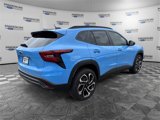 Used 2024 Chevrolet Trax RS w/ Sunroof Package image 5