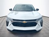 Used 2025 Chevrolet Trax LS image 2