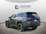 New 2025 Jeep Grand Cherokee Altitude image 5