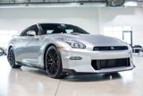 Used 2024 Nissan GT-R Premium w/ Premium Interior Package image 3