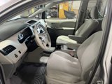 Used 2012 Toyota Sienna LE image 5