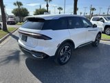 Used 2024 Lincoln Nautilus Premier image 6