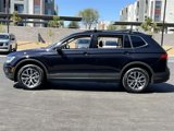 Used 2019 Volkswagen Tiguan SE w/ Panoramic Sunroof Package image 2