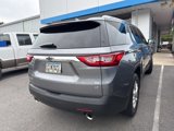 Used 2018 Chevrolet Traverse LT image 3