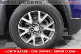 Certified 2023 GMC Acadia SLE w/ Driver Convenience Package image 3