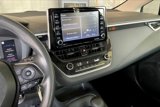 Used 2021 Toyota Corolla LE image 6