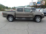 Used 2015 Toyota Tacoma 4x4 Double Cab image 3
