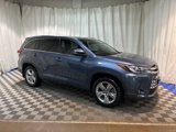 Used 2017 Toyota Highlander Limited image 2