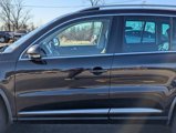 Used 2017 Volkswagen Tiguan Sport image 3