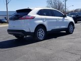 Certified 2022 Ford Edge SEL w/ Convenience Package image 6