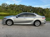 Used 2019 Toyota Camry LE image 2