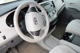 Used 2011 Toyota Sienna LE image 2