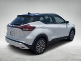 Used 2023 Nissan Kicks SV image 3