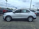 Used 2022 Chevrolet Equinox LS image 2