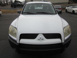 Used 2006 Mitsubishi Raider LS image 4