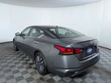 Used 2023 Nissan Altima 2.5 SV image 4