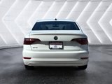 Used 2021 Volkswagen Jetta SE w/ SE Cold Weather Package image 3