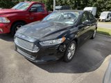 Used 2013 Ford Fusion SE image 2