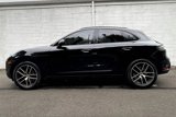 Certified 2023 Porsche Macan image 2