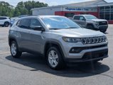 Used 2022 Jeep Compass Latitude w/ Convenience Group image 3