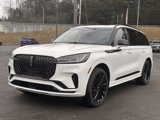 New 2025 Lincoln Aviator Reserve w/ Luxury Package image 2