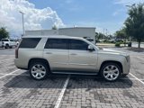 Used 2017 Cadillac Escalade Luxury image 2