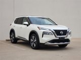 Used 2021 Nissan Rogue Platinum image 3