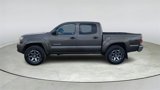 Used 2011 Toyota Tacoma 4x4 Double Cab image 4