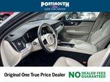 Used 2020 Volvo V60 T5 Cross Country image 4