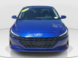 Used 2022 Hyundai Elantra SE image 3