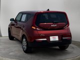 Used 2022 Kia Soul LX image 3