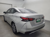 Used 2020 Nissan Versa SV image 6