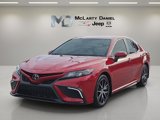 Used 2022 Toyota Camry SE image 2
