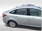 Used 2012 Ford Focus SE image 3