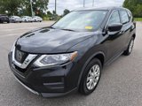 Used 2017 Nissan Rogue S image 2