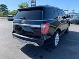 Used 2018 Ford Expedition Platinum image 3
