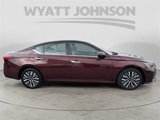 Used 2023 Nissan Altima 2.5 SV image 6