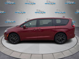 Used 2020 Chrysler Pacifica Touring w/ S Appearance Package image 6