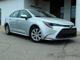 Used 2023 Toyota Corolla LE image 2